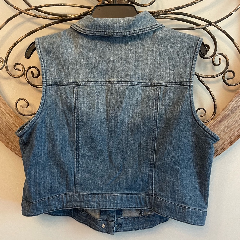 one world Jean Vest - Picture 2 of 4